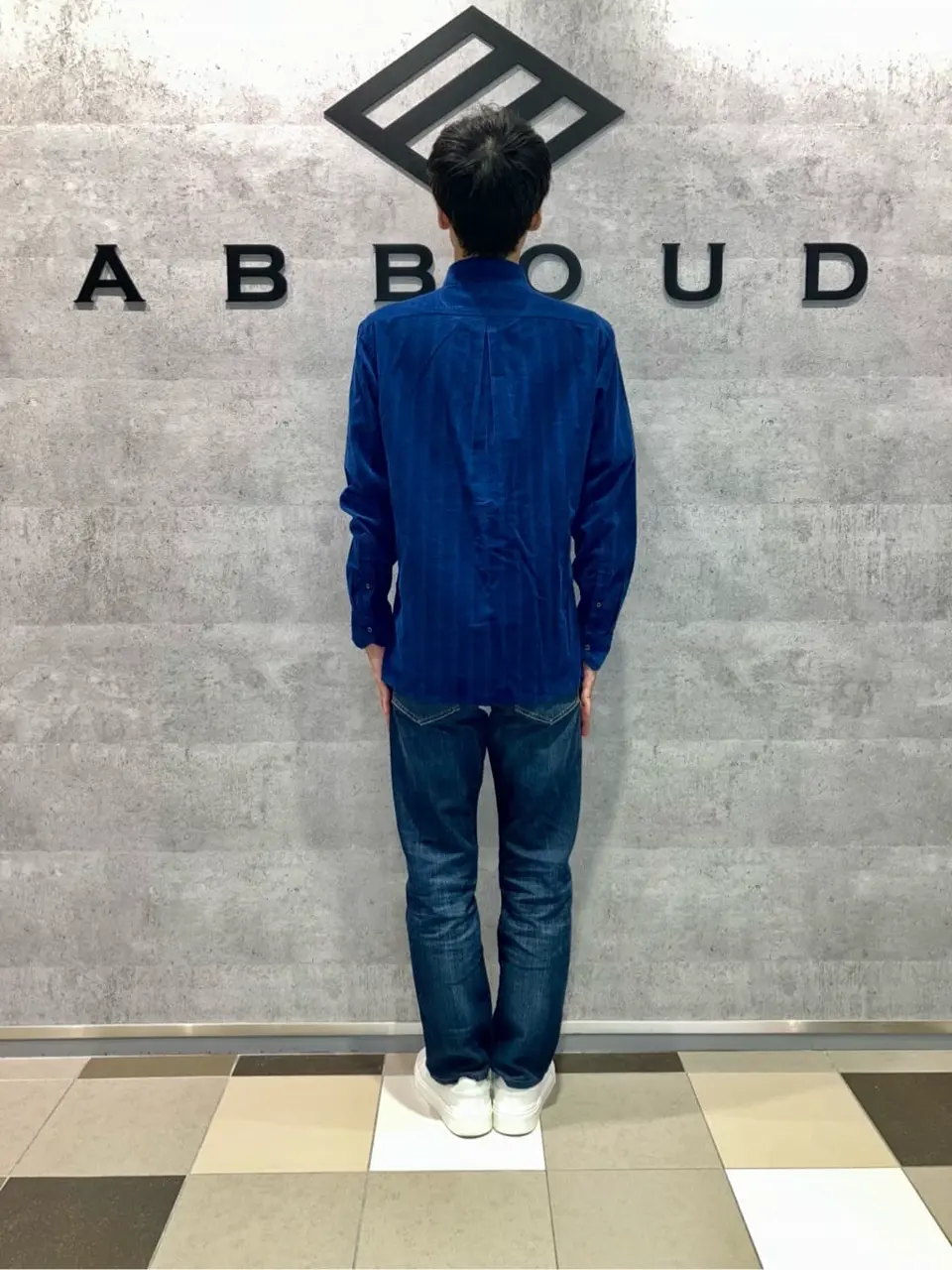 JOSEPH ABBOUD 足立 コーディネート画像