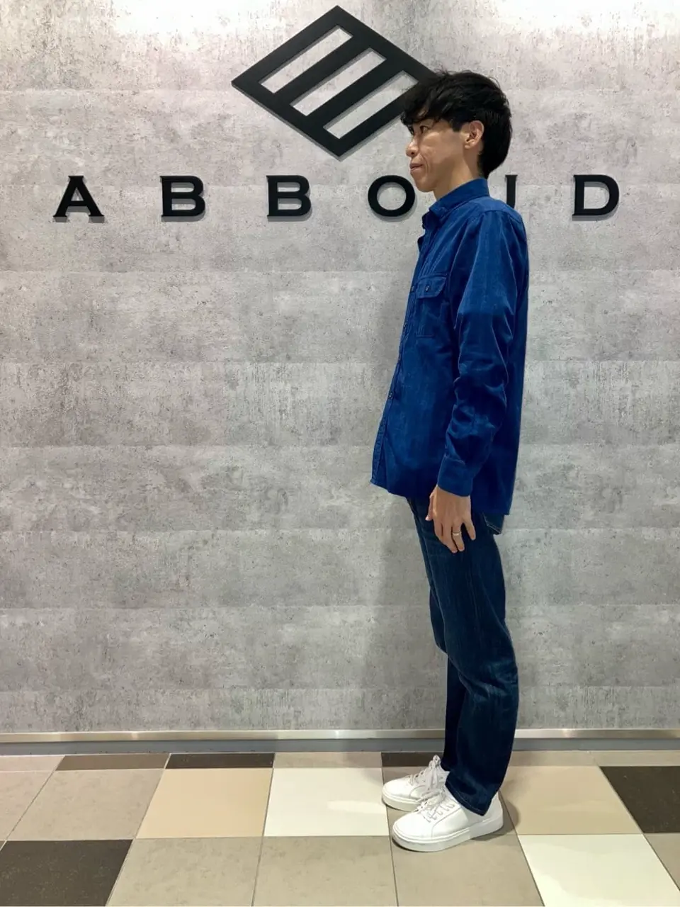 JOSEPH ABBOUD 足立 コーディネート画像