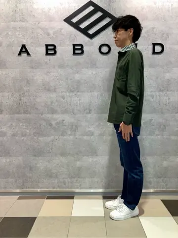 JOSEPH ABBOUD 足立 コーディネート画像