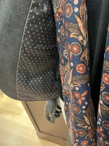 JOSEPH ABBOUD 上條 コーディネート画像