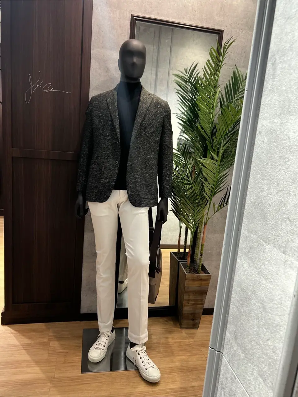 JOSEPH ABBOUD 上條 コーディネート画像