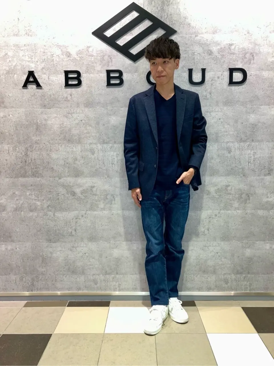 JOSEPH ABBOUD 足立 コーディネート画像