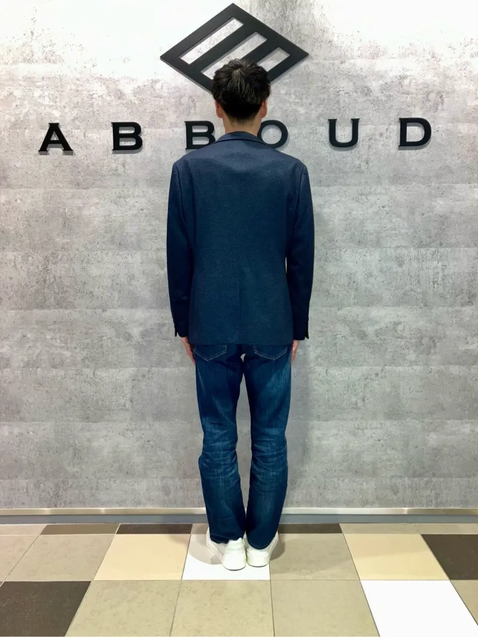 JOSEPH ABBOUD 足立 コーディネート画像