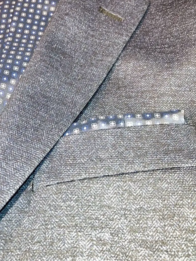 JOSEPH ABBOUD 足立 コーディネート画像