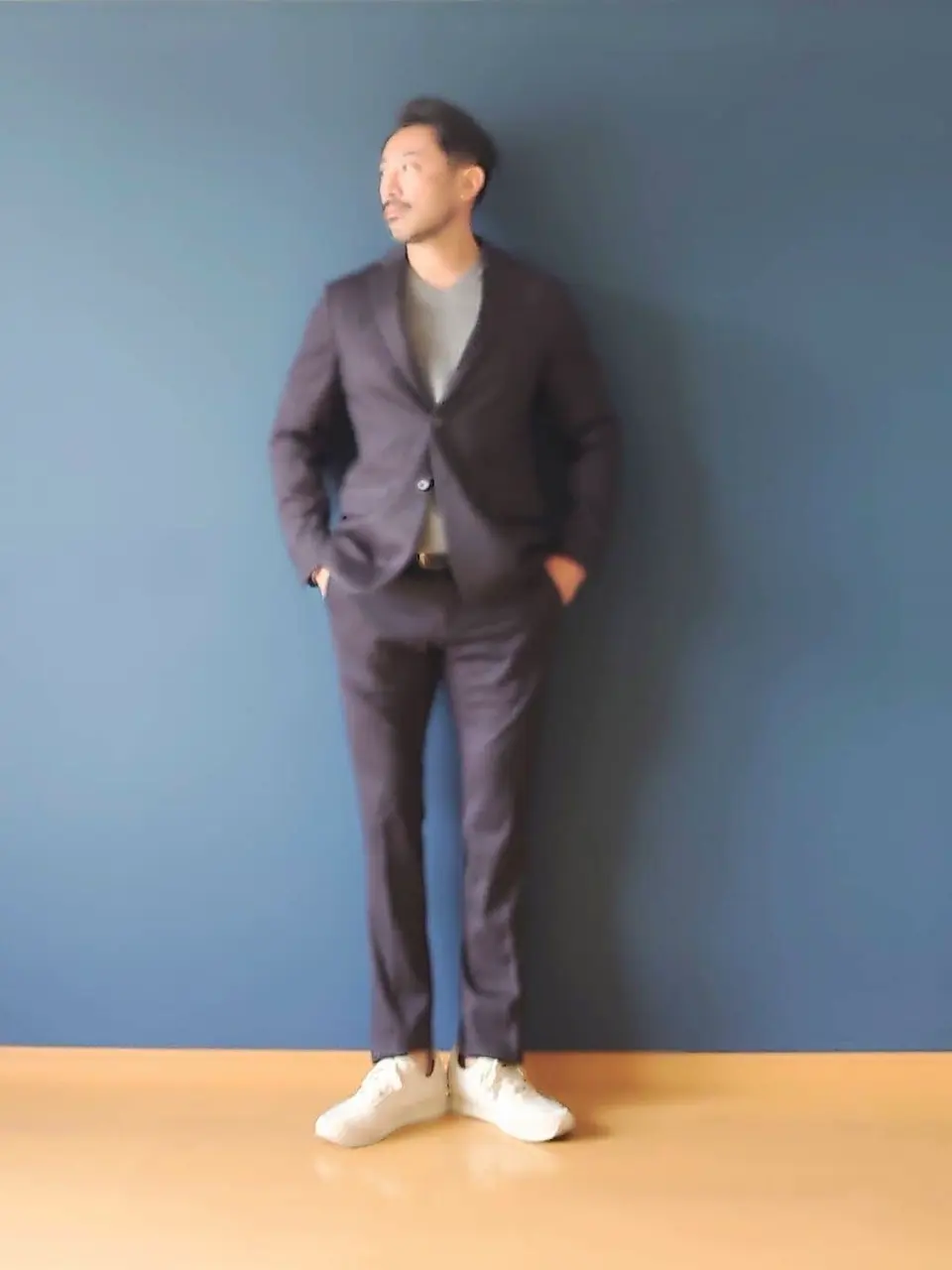 JOSEPH ABBOUD 安東 コーディネート画像