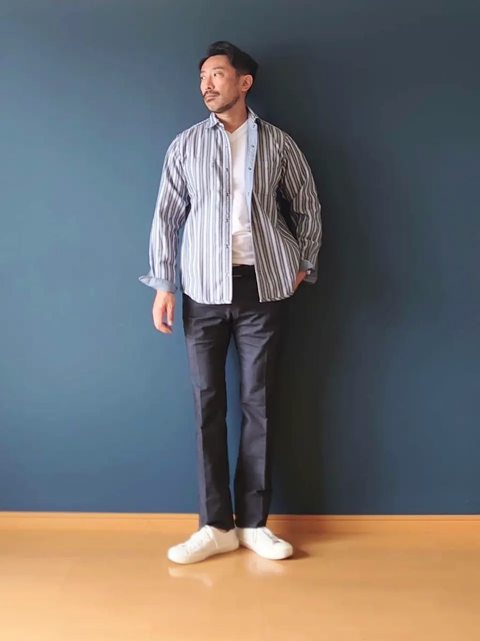 JOSEPH ABBOUD 安東 コーディネート画像