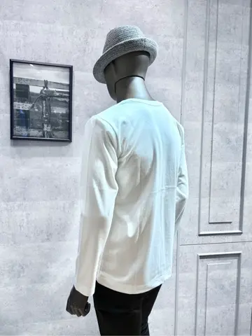 JOSEPH ABBOUD 二澤 コーディネート画像