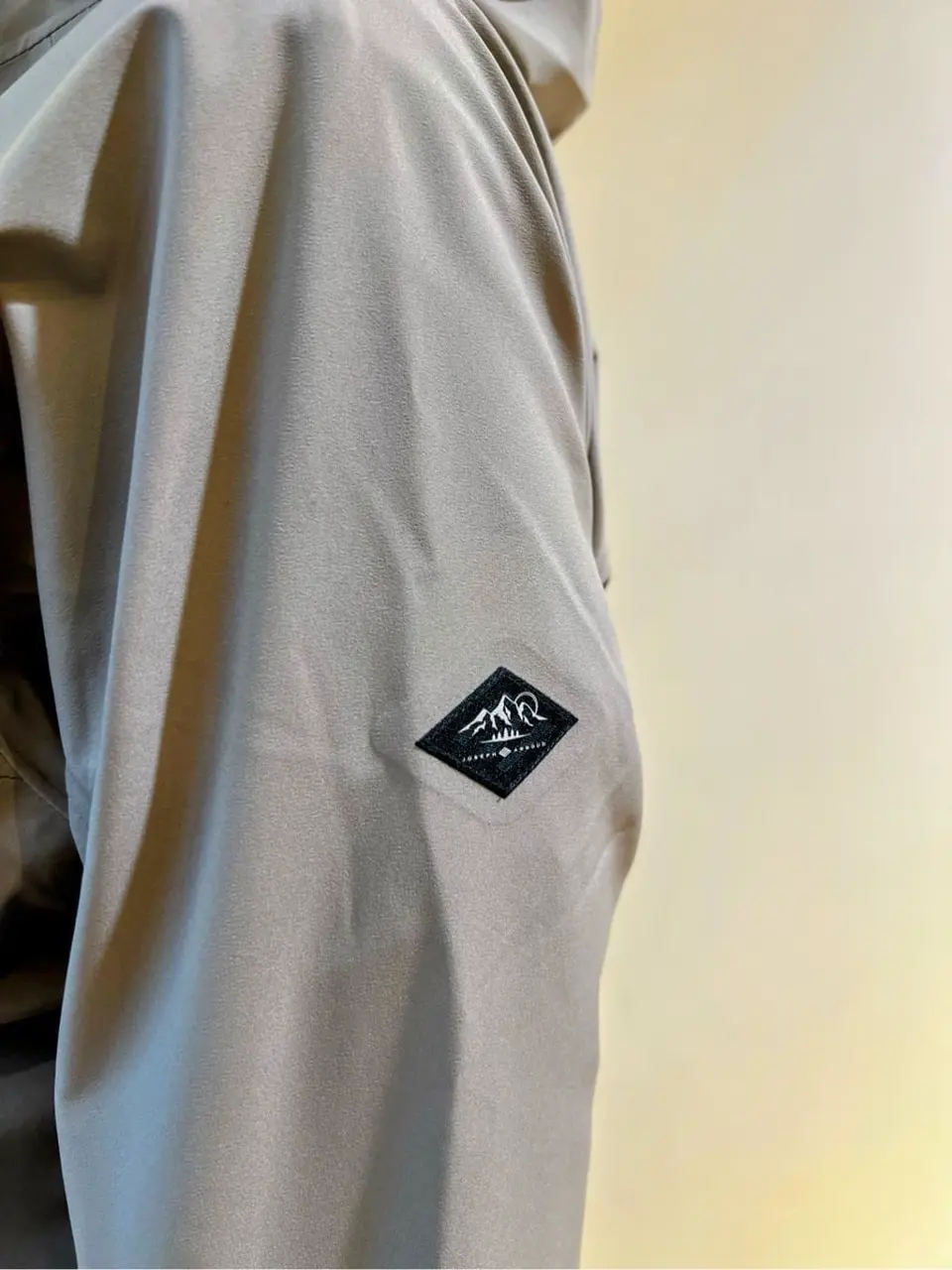 JOSEPH ABBOUD 森部 コーディネート画像