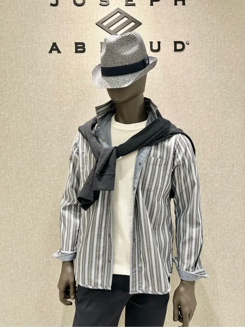 JOSEPH ABBOUD 上田 コーディネート画像