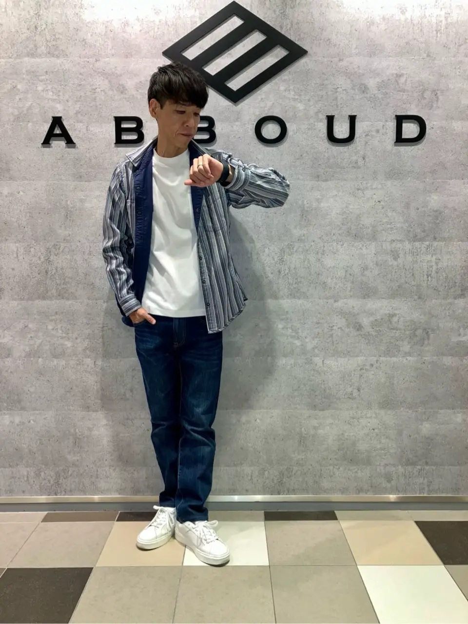 JOSEPH ABBOUD 足立 コーディネート画像