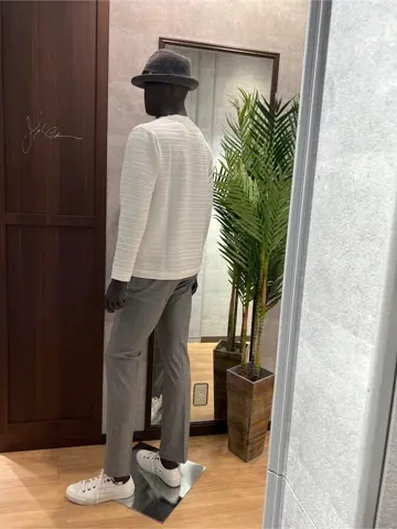 JOSEPH ABBOUD 上條 コーディネート画像