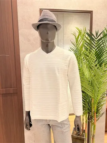 JOSEPH ABBOUD 上條 コーディネート画像