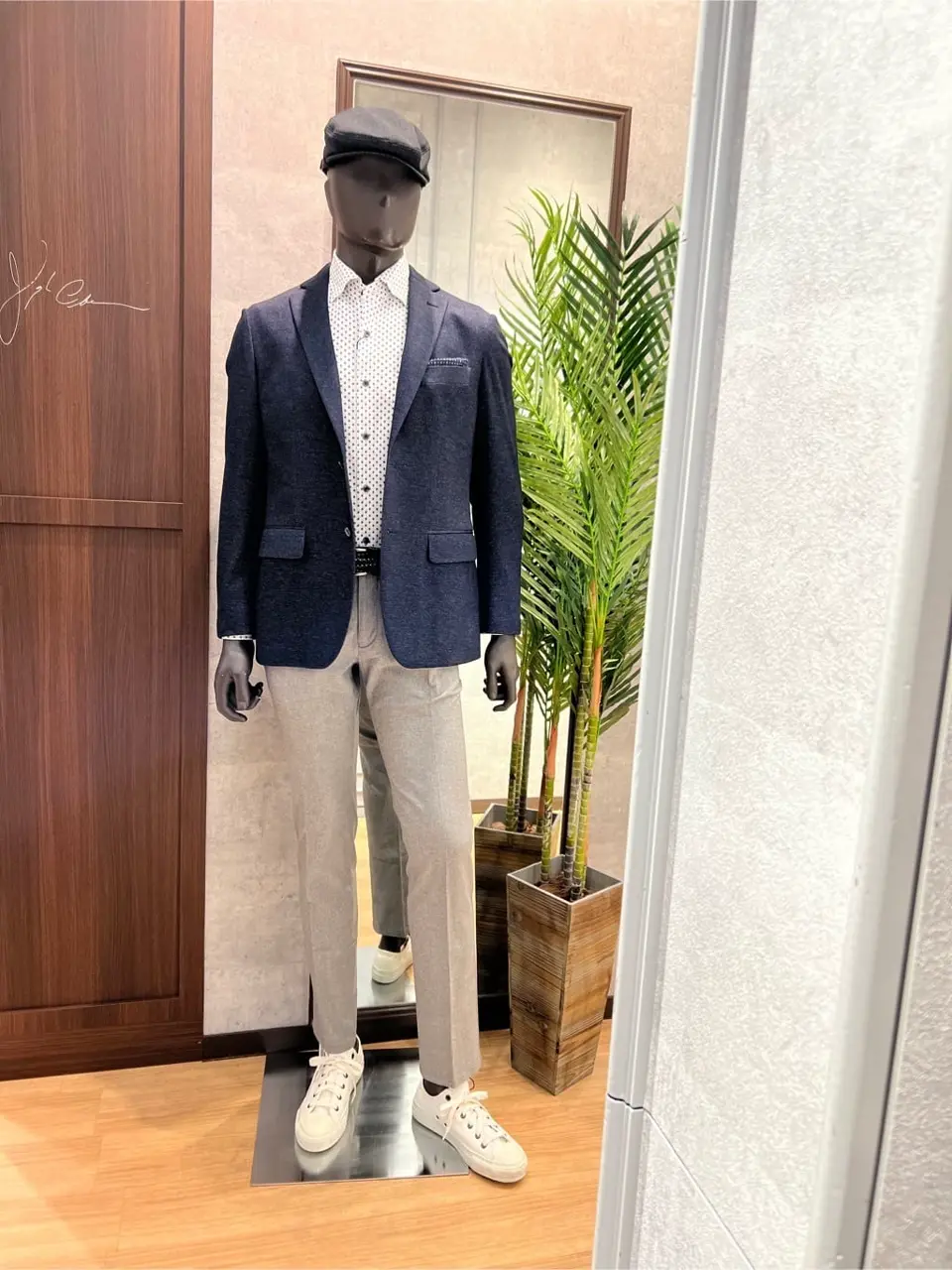 JOSEPH ABBOUD 上條 コーディネート画像