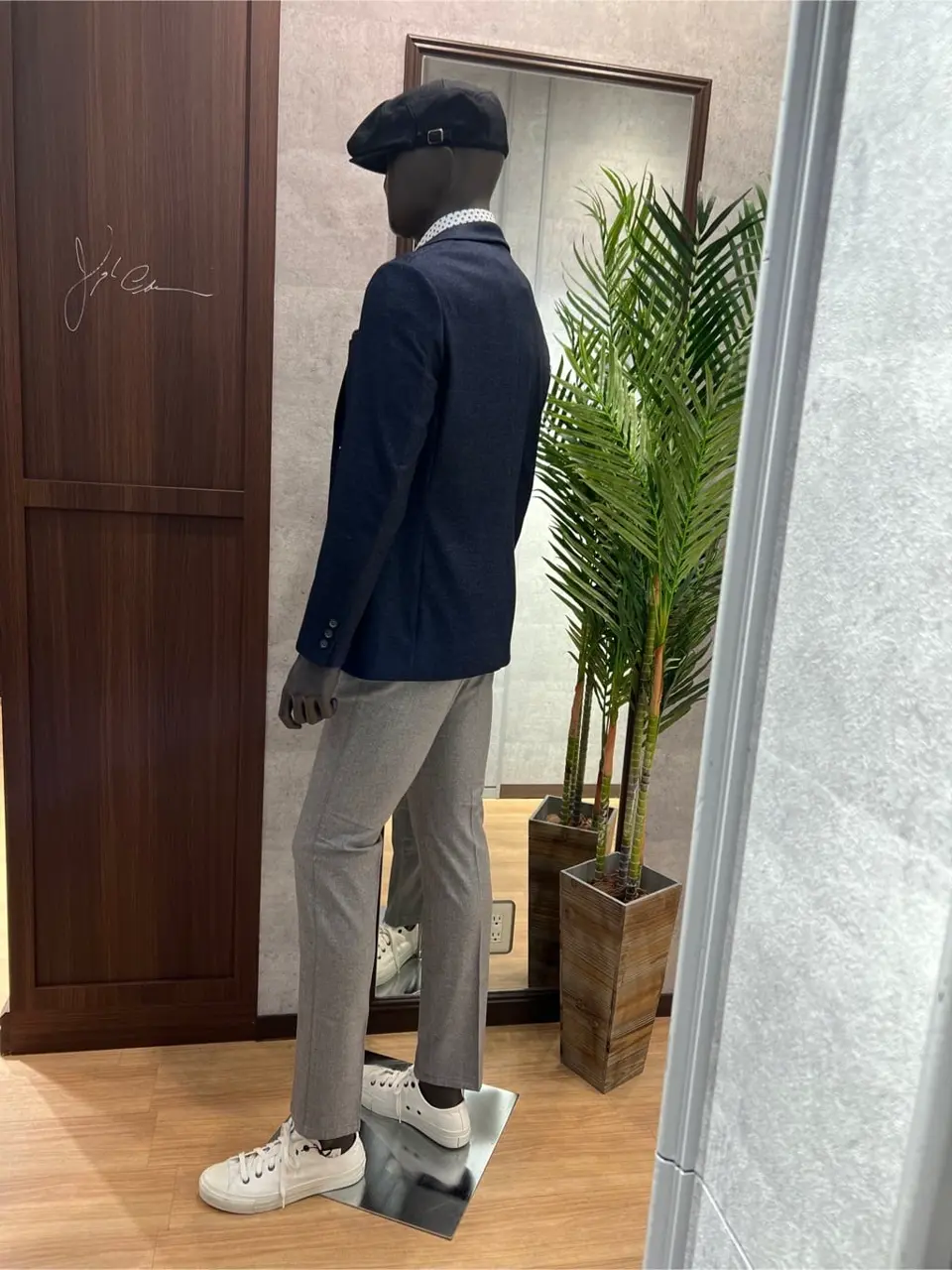 JOSEPH ABBOUD 上條 コーディネート画像