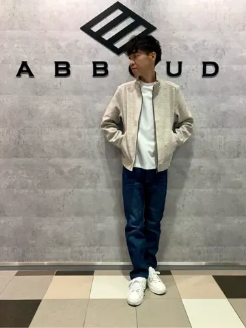 JOSEPH ABBOUD 足立 コーディネート画像