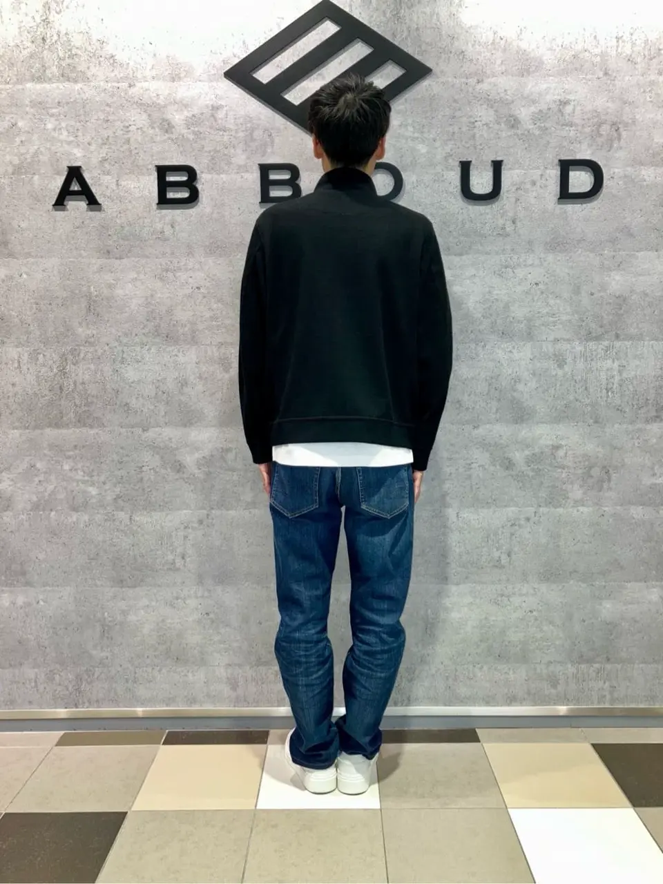 JOSEPH ABBOUD 足立 コーディネート画像