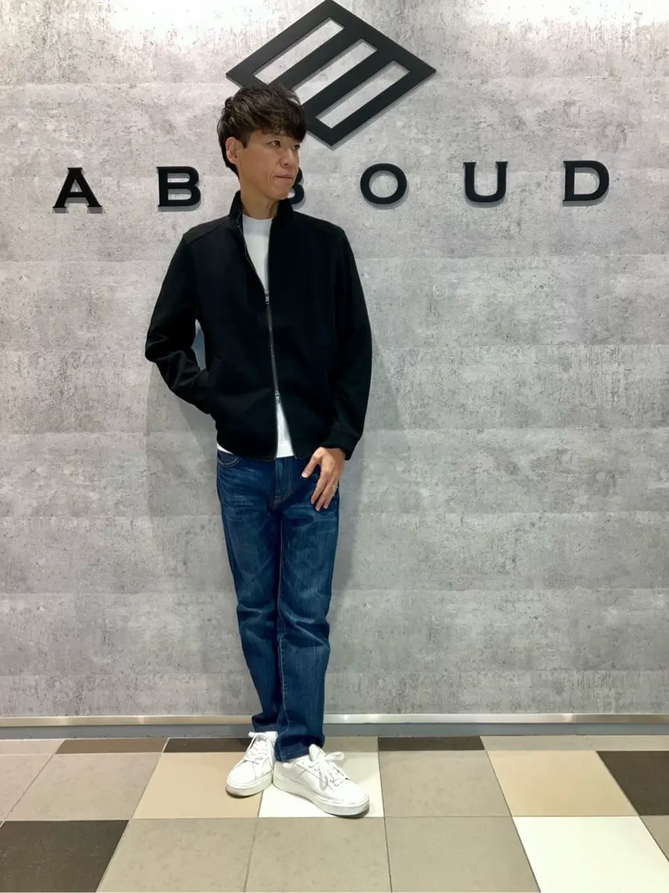 JOSEPH ABBOUD 足立 コーディネート画像