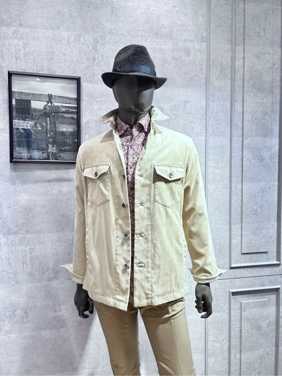 JOSEPH ABBOUD 二澤 コーディネート画像