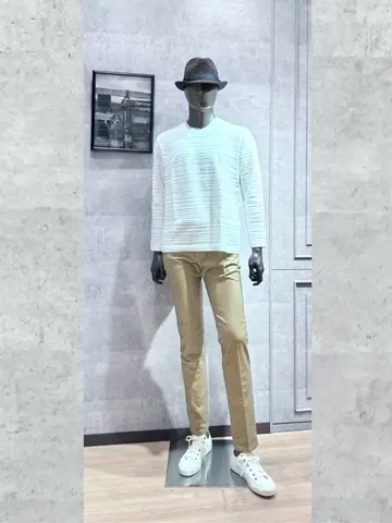 JOSEPH ABBOUD 二澤 コーディネート画像