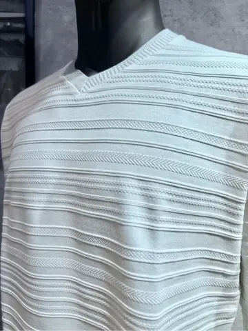 JOSEPH ABBOUD 二澤 コーディネート画像