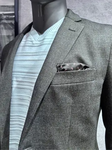 JOSEPH ABBOUD 二澤 コーディネート画像