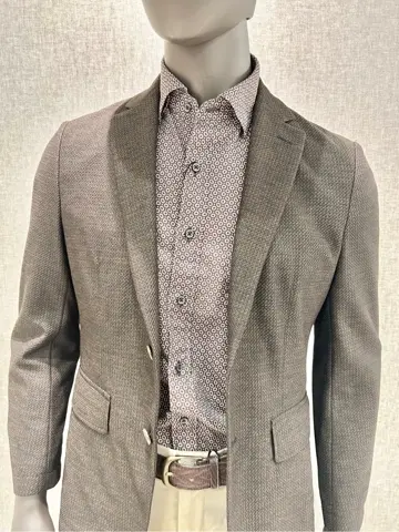 JOSEPH ABBOUD 上田 コーディネート画像