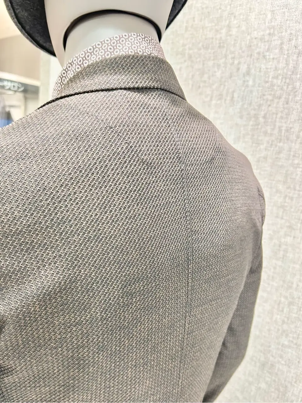 JOSEPH ABBOUD 上田 コーディネート画像