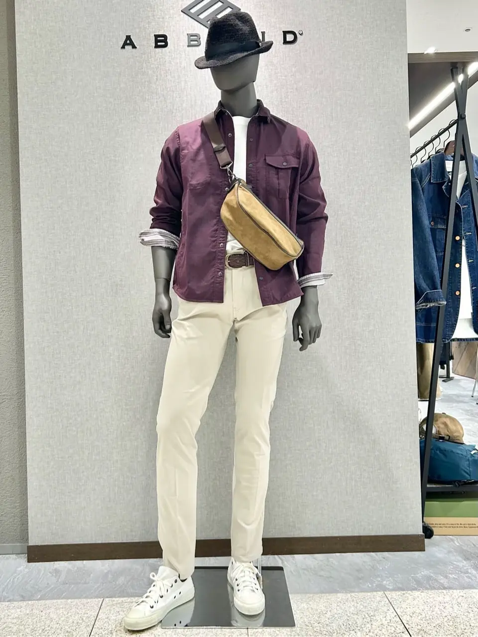 JOSEPH ABBOUD 上田 コーディネート画像