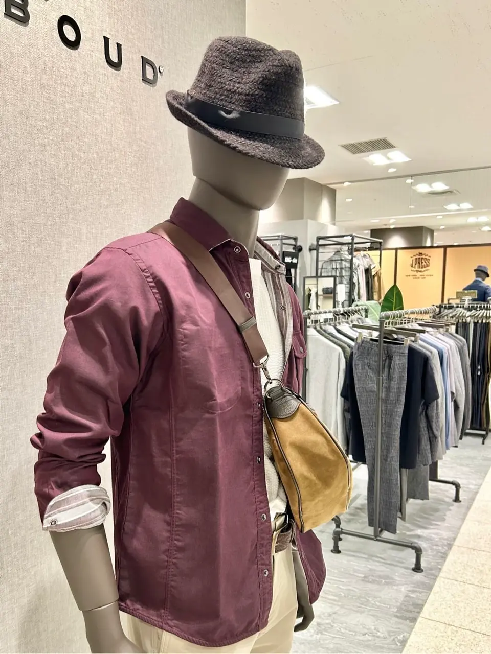 JOSEPH ABBOUD 上田 コーディネート画像