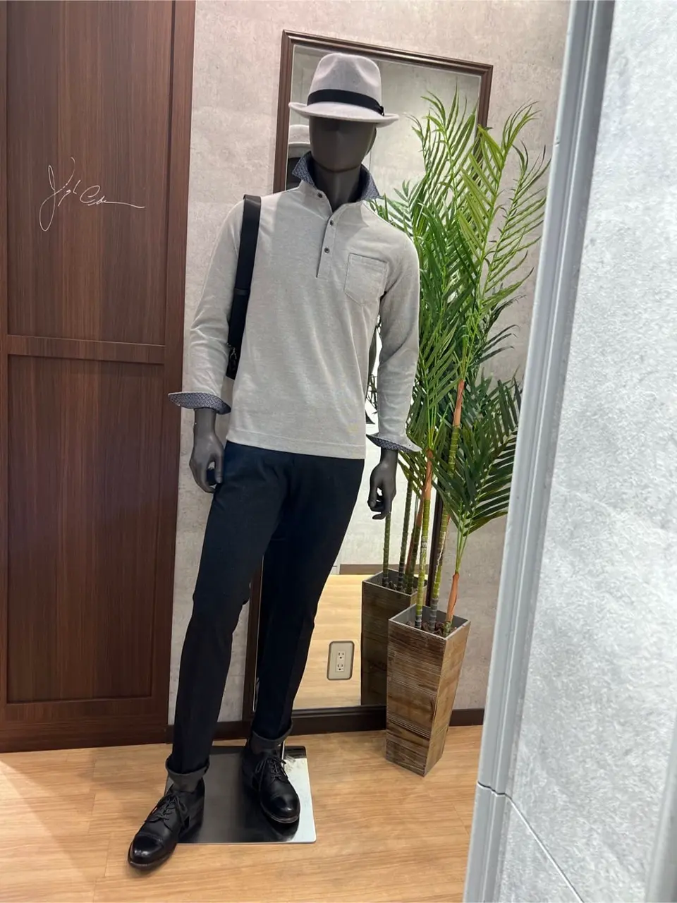 JOSEPH ABBOUD 上條 コーディネート画像