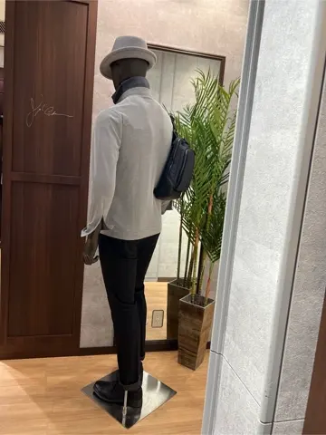 JOSEPH ABBOUD 上條 コーディネート画像