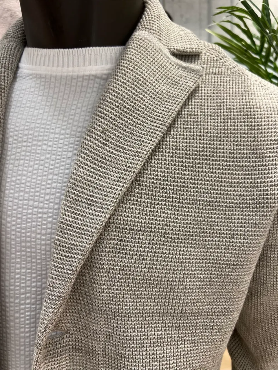 JOSEPH ABBOUD 上條 コーディネート画像