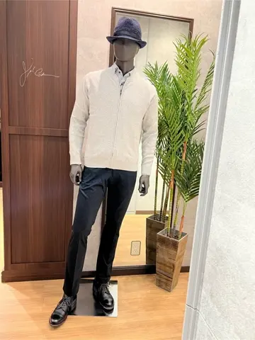 JOSEPH ABBOUD 上條 コーディネート画像