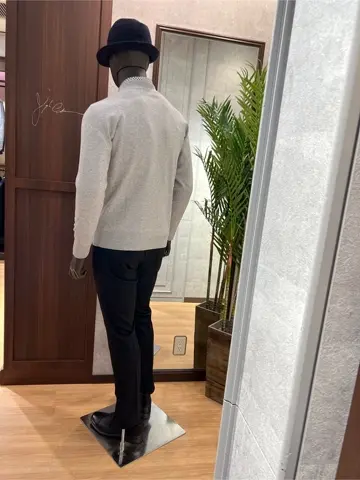 JOSEPH ABBOUD 上條 コーディネート画像