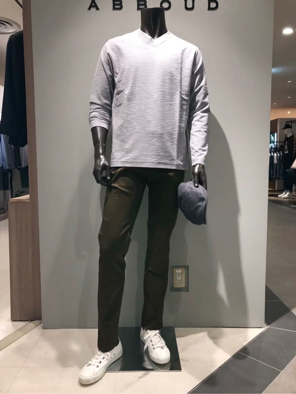 JOSEPH ABBOUD 川田 コーディネート画像