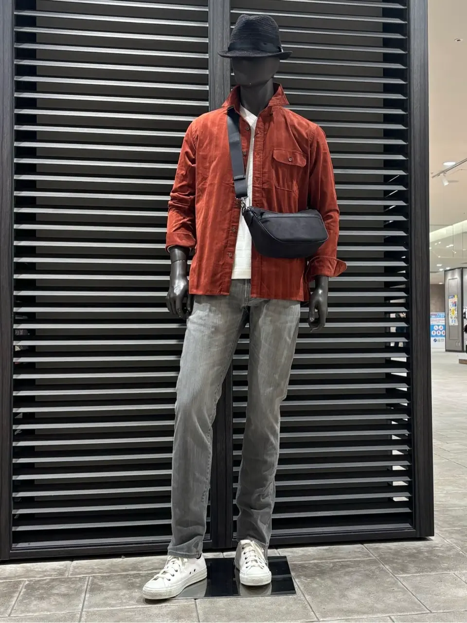 JOSEPH ABBOUD 藤本 コーディネート画像