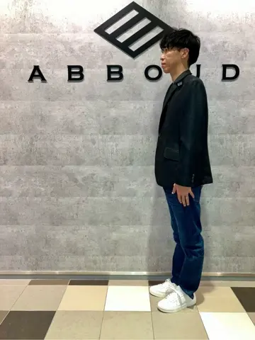 JOSEPH ABBOUD 足立 コーディネート画像