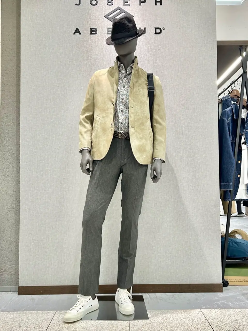 JOSEPH ABBOUD 上田 コーディネート画像