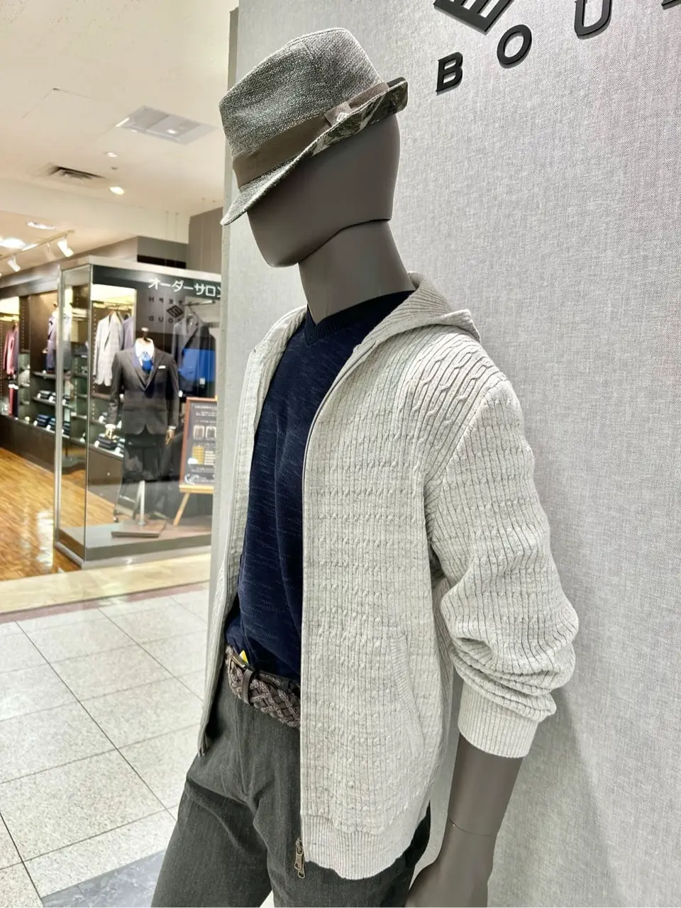 JOSEPH ABBOUD 上田 コーディネート画像