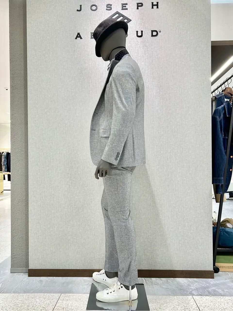 JOSEPH ABBOUD 上田 コーディネート画像