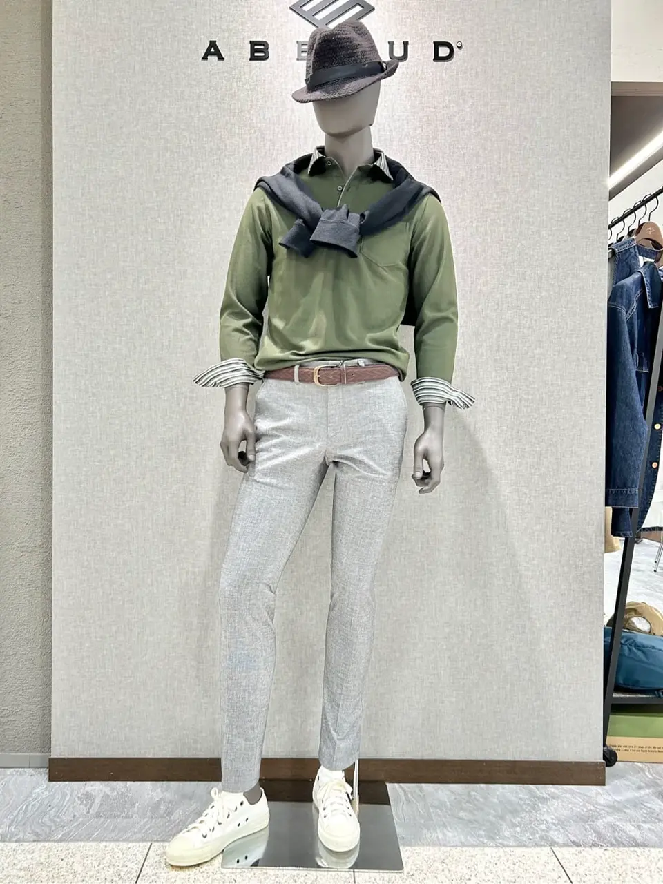 JOSEPH ABBOUD 上田 コーディネート画像