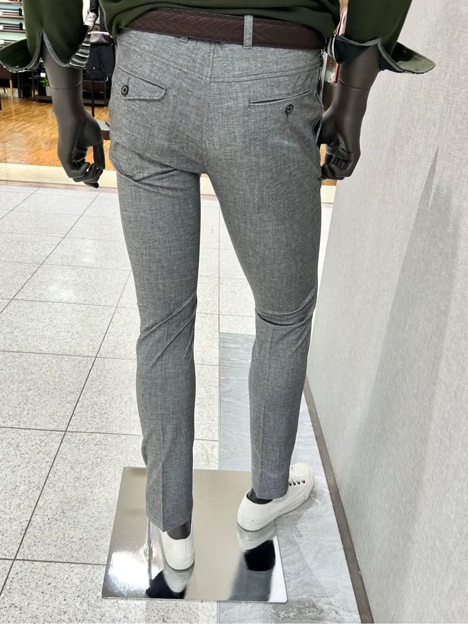 JOSEPH ABBOUD 上田 コーディネート画像