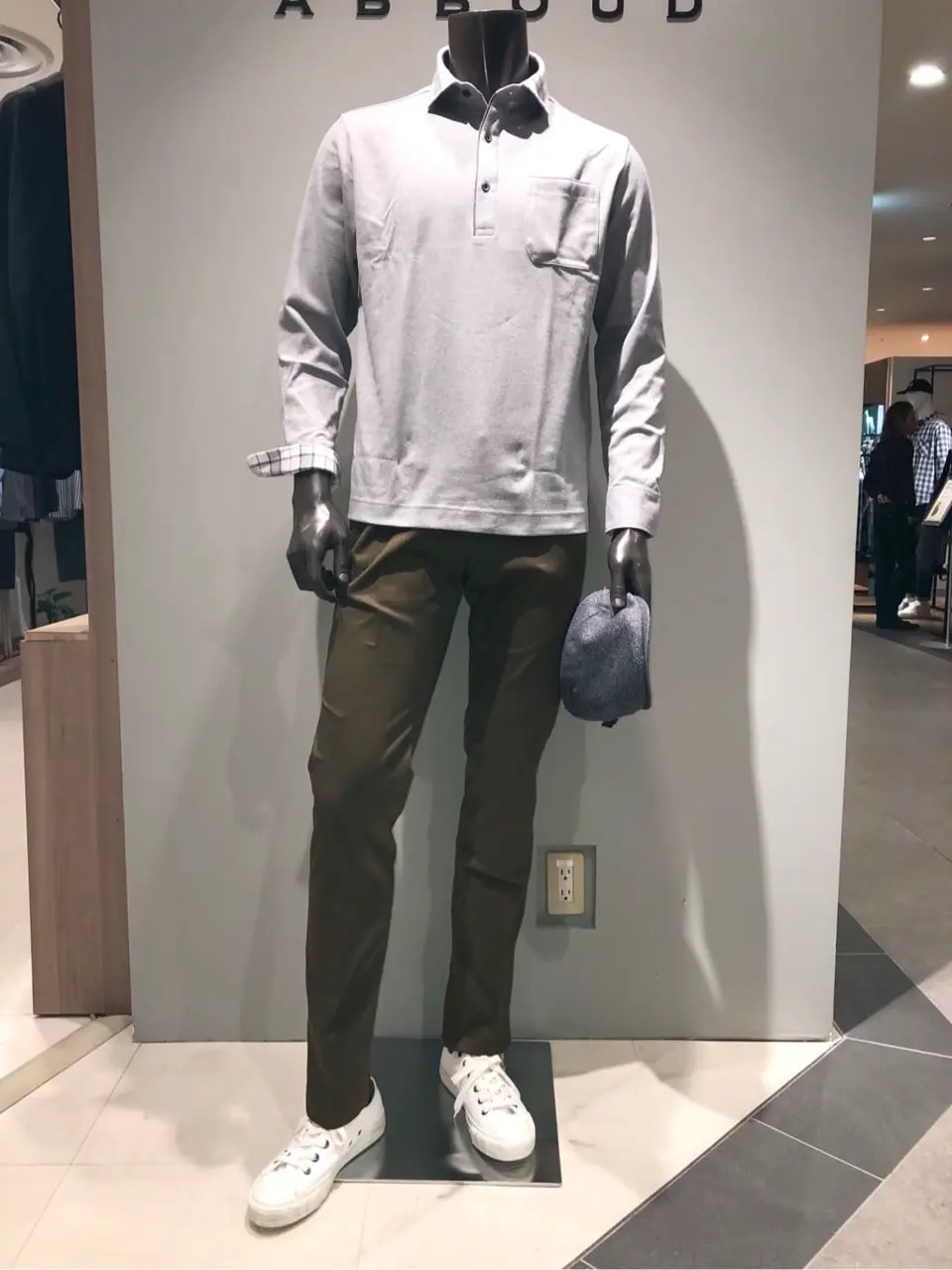 JOSEPH ABBOUD 川田 コーディネート画像