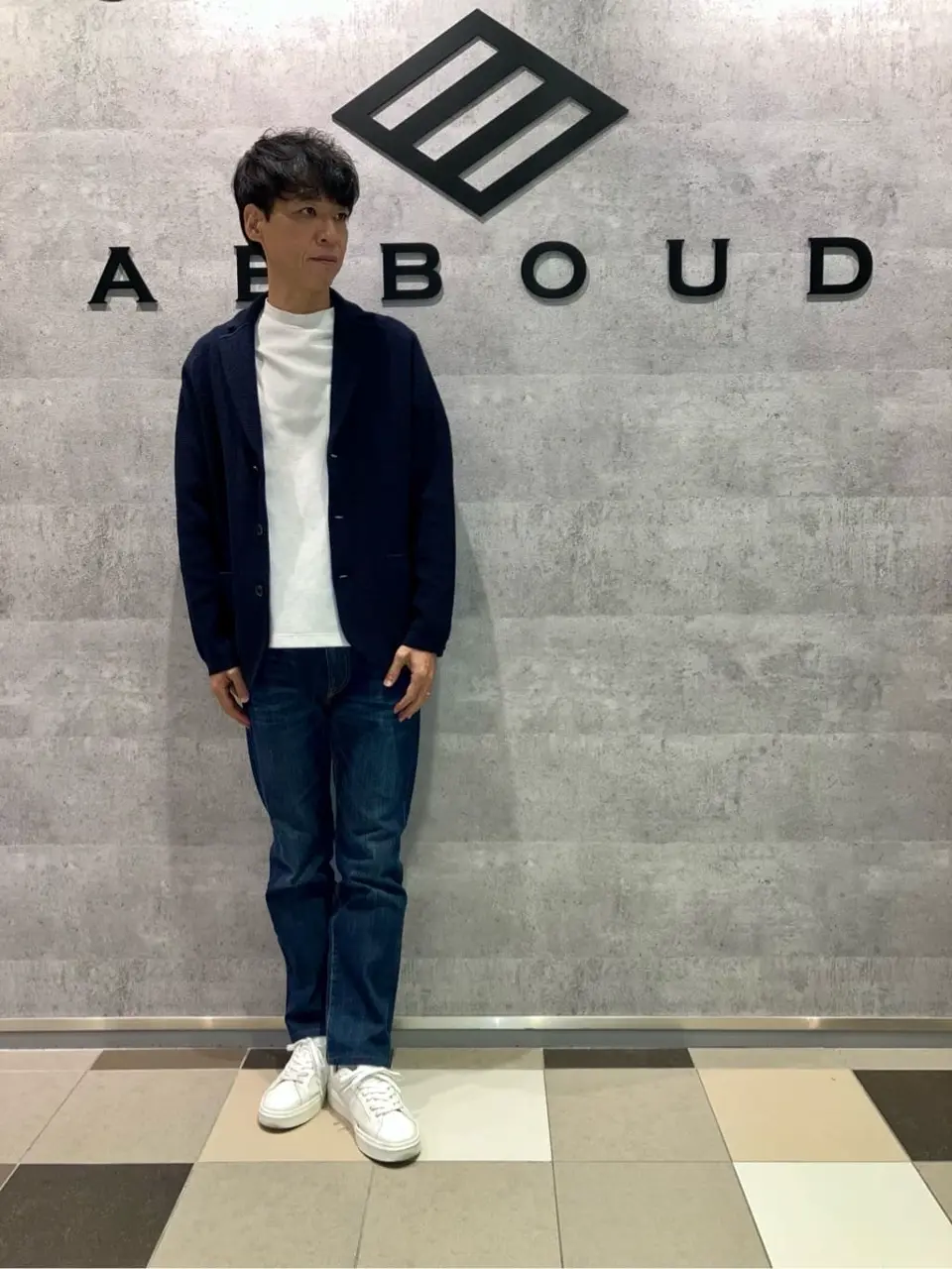 JOSEPH ABBOUD 足立 コーディネート画像