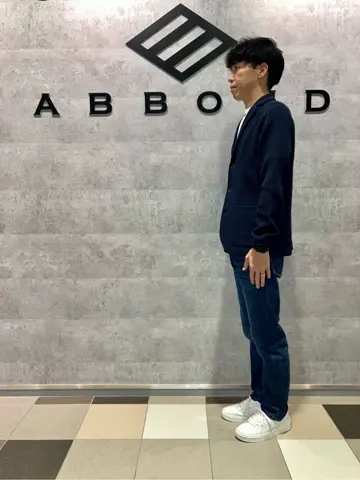 JOSEPH ABBOUD 足立 コーディネート画像