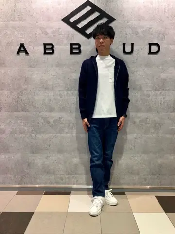 JOSEPH ABBOUD 足立 コーディネート画像