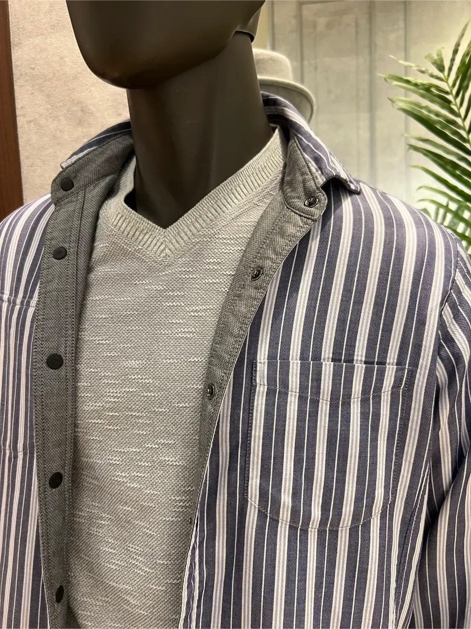 JOSEPH ABBOUD 上條 コーディネート画像