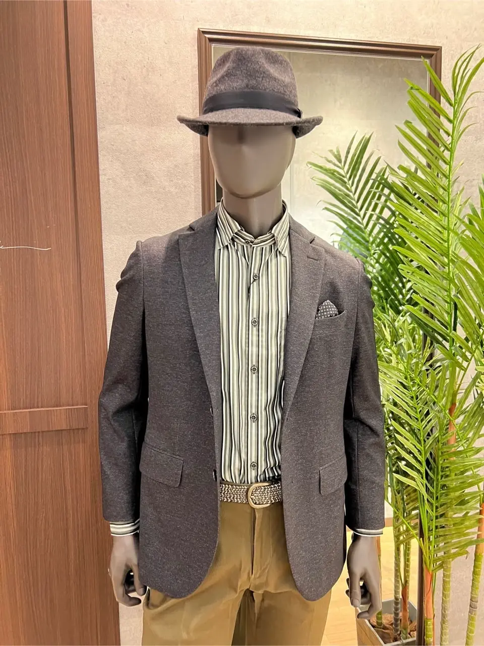 JOSEPH ABBOUD 上條 コーディネート画像