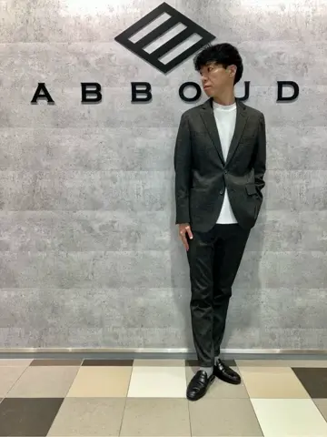 JOSEPH ABBOUD 足立 コーディネート画像