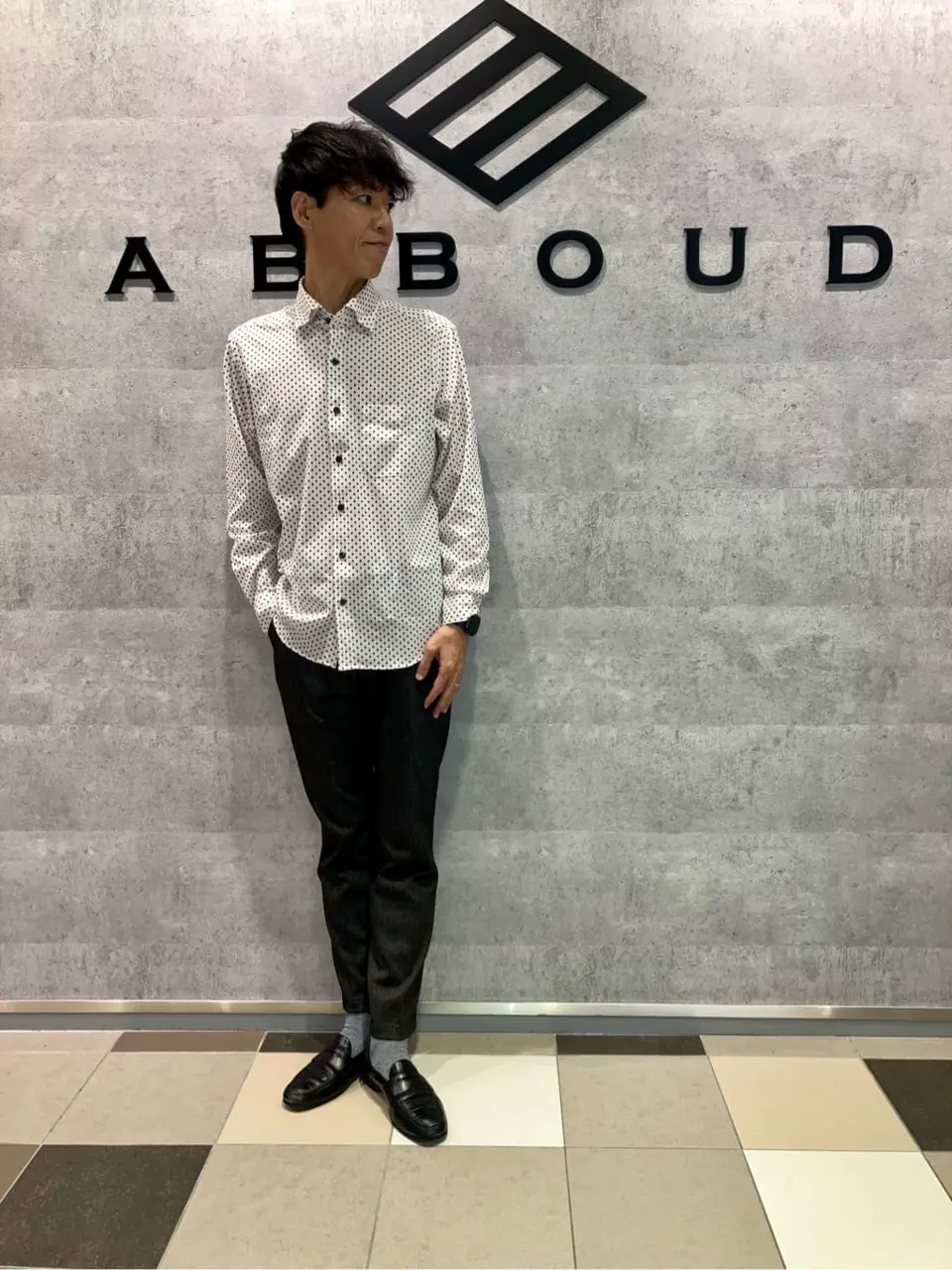 JOSEPH ABBOUD 足立 コーディネート画像